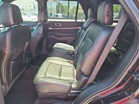 Used 2016 Ford Explorer Limited w/ Equipment Group 301A AWD/4WD image 18