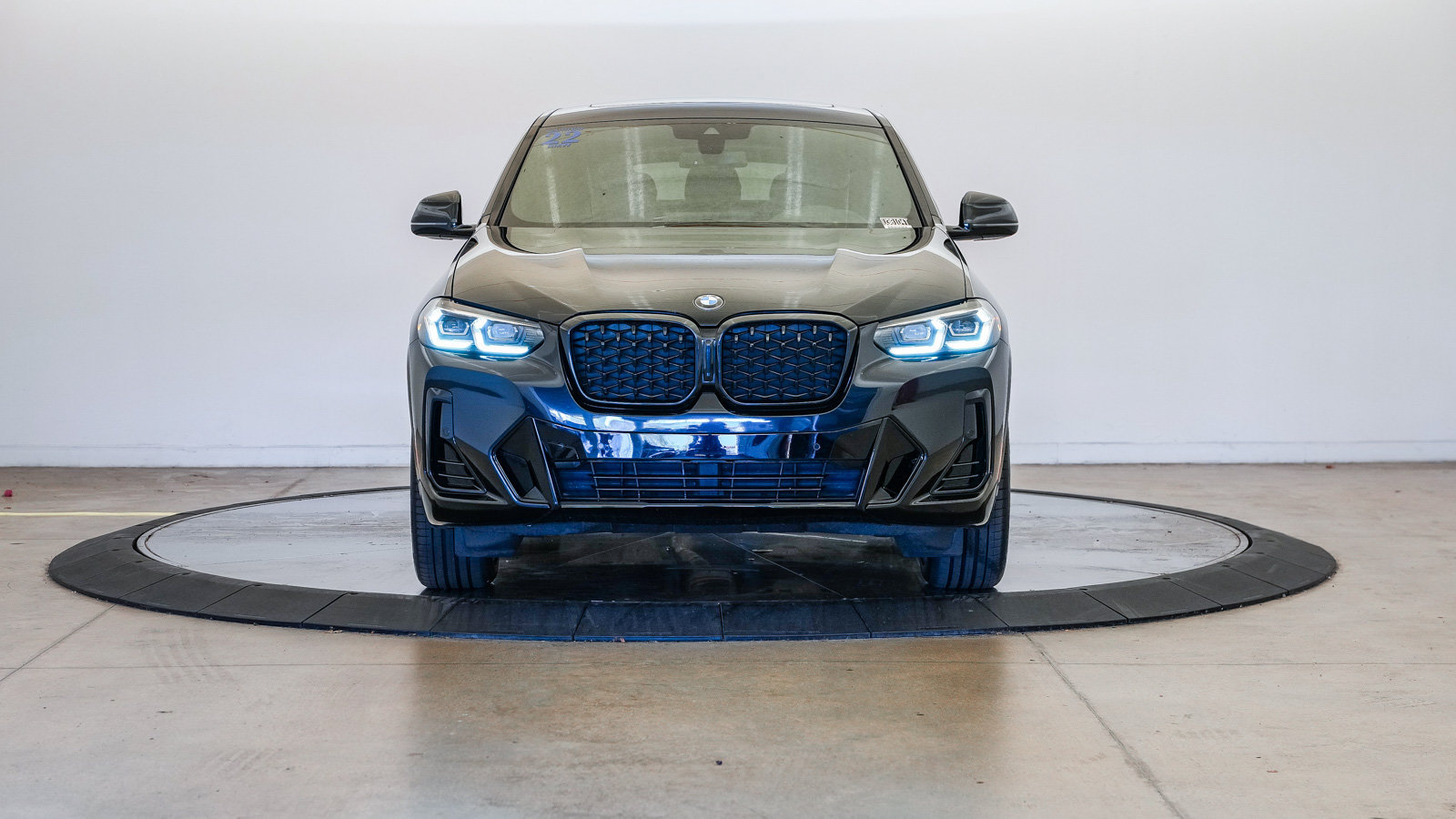 Used 2022 BMW X4 xDrive30i w/ M Sport Package 2 AWD/4WD image 7