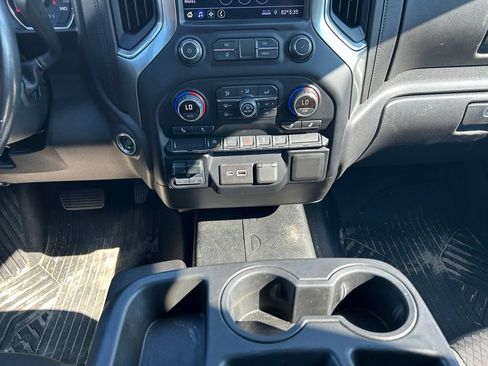 Used 2021 Chevrolet Silverado 1500 RST w/ Z71 Off-Road Package AWD/4WD image 35