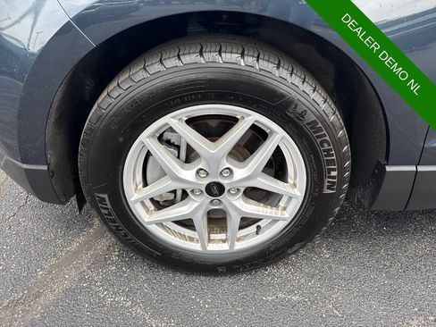 Used 2024 Ford Edge SEL w/ Convenience Package AWD/4WD image 17