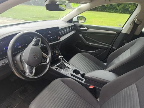Used 2025 Volkswagen Jetta S FWD image 14