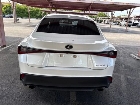 Used 2022 Lexus IS 300 w/ Accessory Package RWD image 5