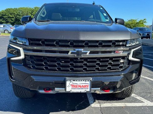 Used 2021 Chevrolet Tahoe Z71 w/ Luxury Package AWD/4WD image 9