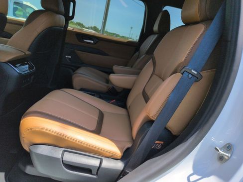 New 2026 Nissan Armada SL w/ Captain's Chari Seat Package AWD/4WD image 30