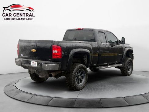Used 2013 Chevrolet Silverado 2500 LTZ w/ LTZ Plus Package image 5