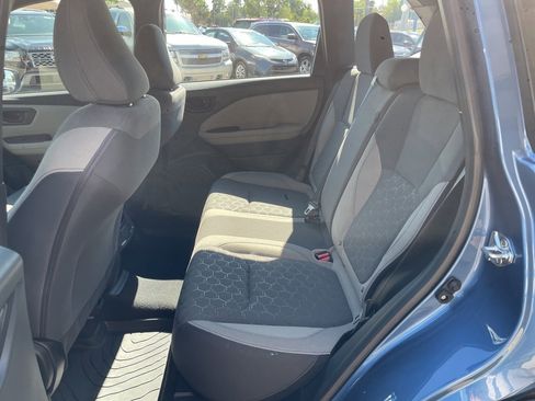 Used 2025 Subaru Forester image 25