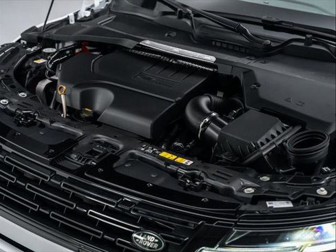 New 2026 Land Rover Range Rover Evoque S AWD/4WD image 10