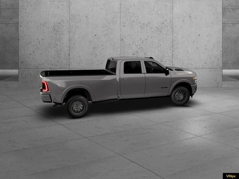 New 2026 RAM 3500 Limited image 15