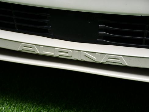 Used 2018 BMW ALPINA B7 xDrive image 8