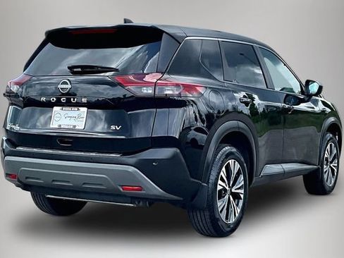 Certified 2023 Nissan Rogue SV FWD image 5