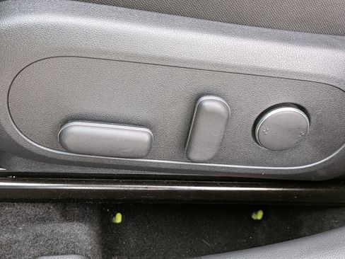 Certified 2025 Hyundai Kona SEL image 20