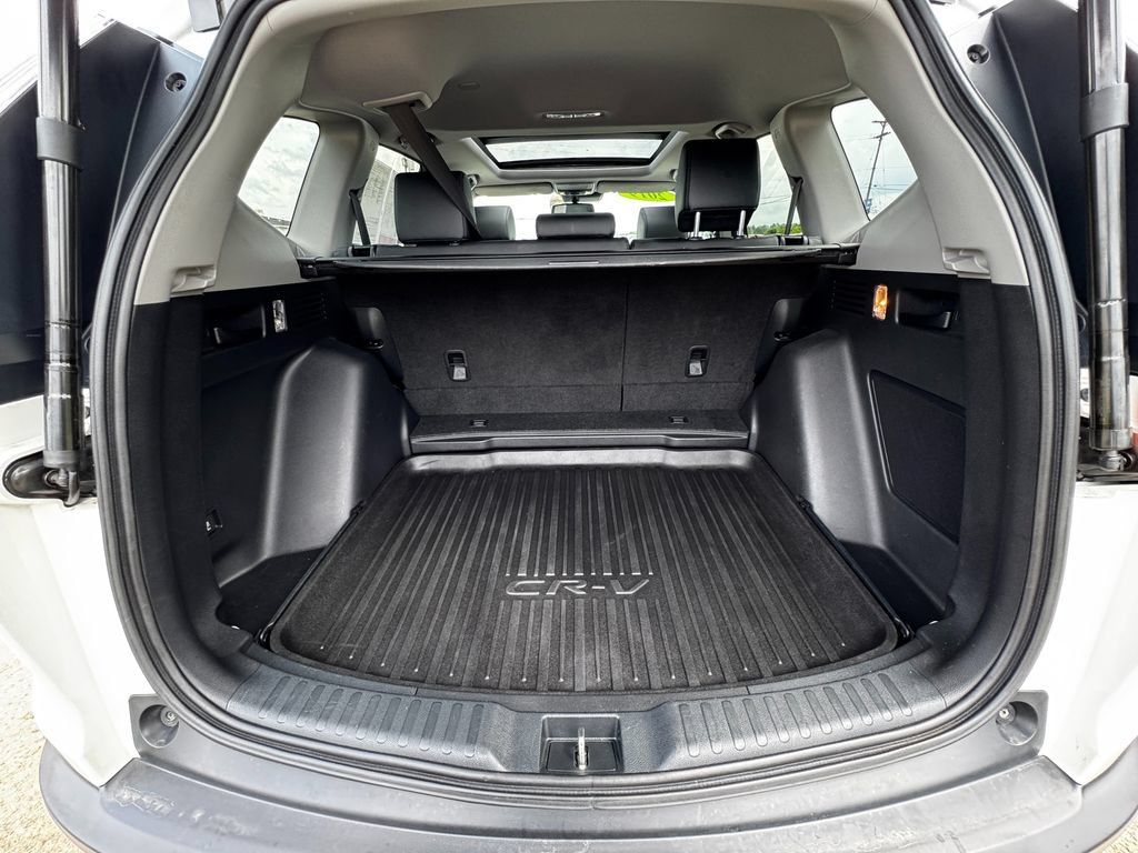 Used 2019 Honda CR-V Touring image 22
