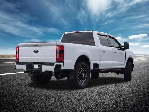Used 2023 Ford F350 XLT w/ XLT Premium Package AWD/4WD image 21