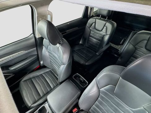 Used 2024 Kia Telluride SX Prestige AWD/4WD image 12