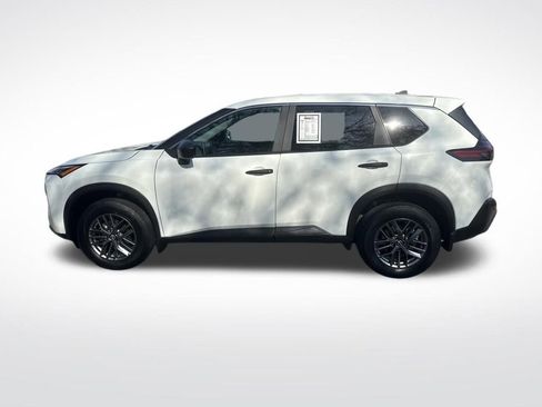Used 2023 Nissan Rogue S AWD/4WD image 8