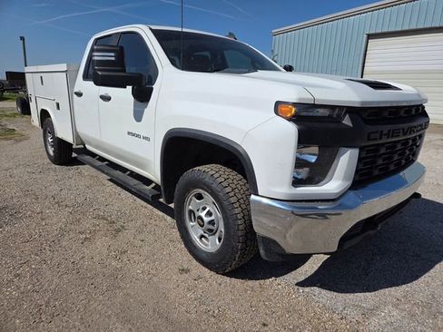 Used 2022 Chevrolet Silverado 2500 W/T w/ WT Convenience Package AWD/4WD image 1