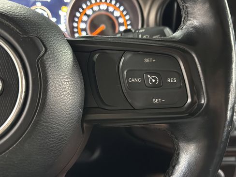 Used 2020 Jeep Wrangler Unlimited Sport S image 19