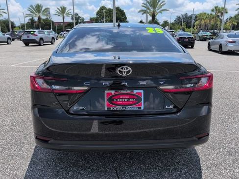 Certified 2025 Toyota Camry LE FWD image 5