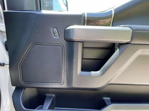 Used 2020 Ford F150 XLT w/ Equipment Group 302A Luxury AWD/4WD image 28