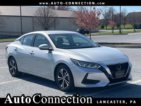 Used 2022 Nissan Sentra SV image 1