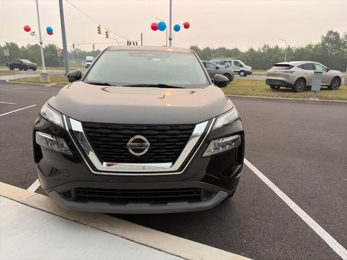Used 2021 Nissan Rogue SV AWD/4WD image 2