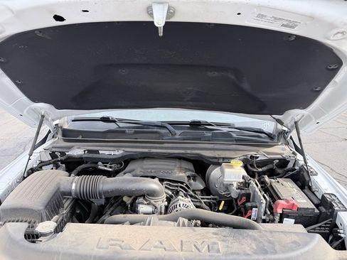 Used 2019 RAM 1500 Big Horn image 32