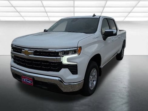 New 2026 Chevrolet Silverado 1500 LT image 2