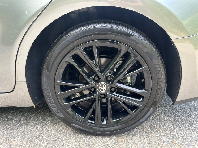 Certified 2026 Toyota Camry SE FWD image 18