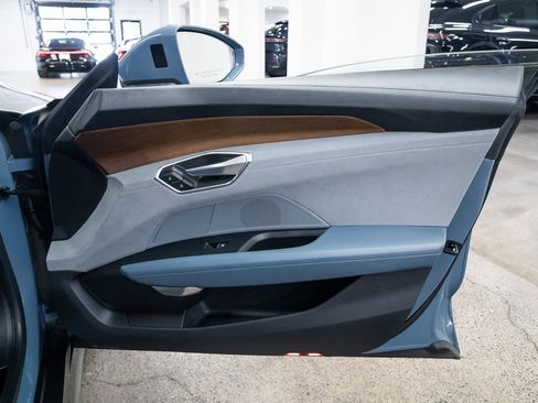 Used 2022 Audi e-tron GT Prestige w/ Prestige Package image 23