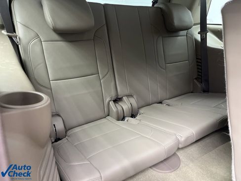 Used 2018 Chevrolet Tahoe LT image 21
