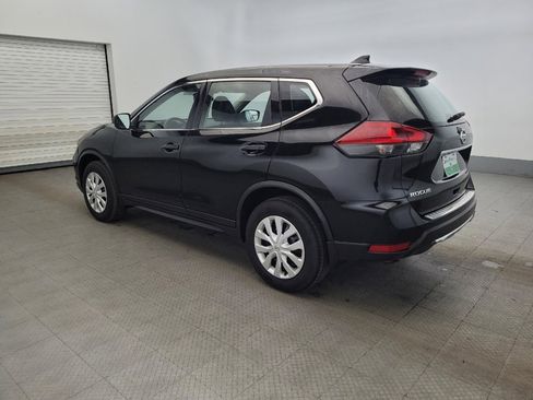 Used 2020 Nissan Rogue S image 5