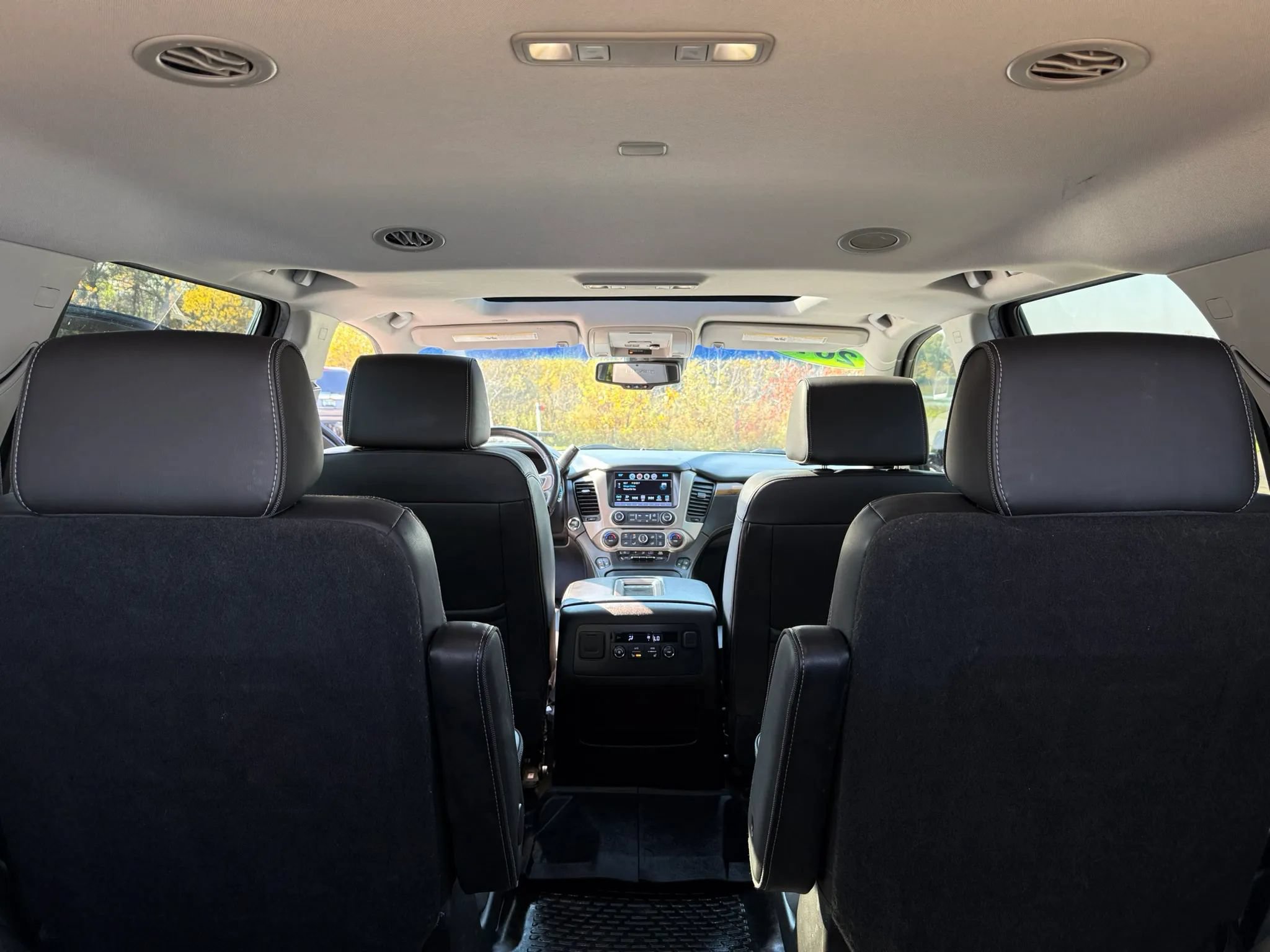 Used 2017 GMC Yukon Denali AWD/4WD image 15