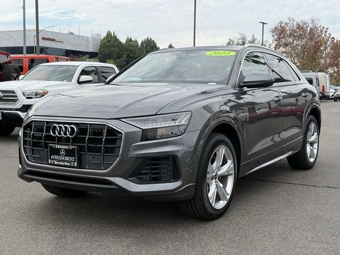 Used 2023 Audi Q8 Premium Plus image 9