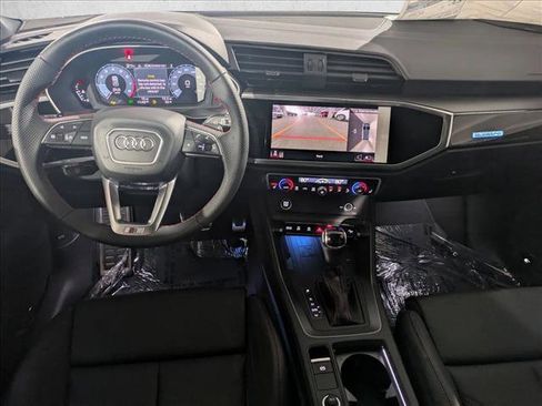 New 2025 Audi Q3 2.0T Premium Plus image 16