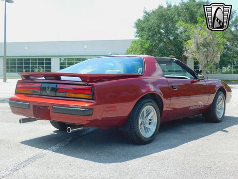 Used 1989 Pontiac Firebird Formula image 7