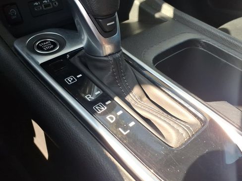 Certified 2024 Nissan Sentra SV FWD image 19