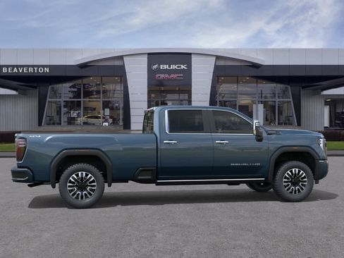 New 2026 GMC Sierra 3500 Denali Ultimate AWD/4WD image 5