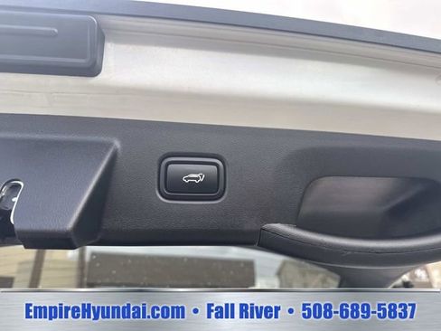 Certified 2023 Hyundai Tucson Limited AWD/4WD image 8