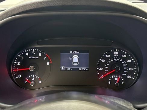 Used 2021 Kia Soul LX image 6