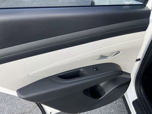 New 2026 Hyundai Tucson SEL FWD image 16