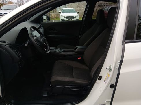 Used 2022 Honda HR-V Sport image 13