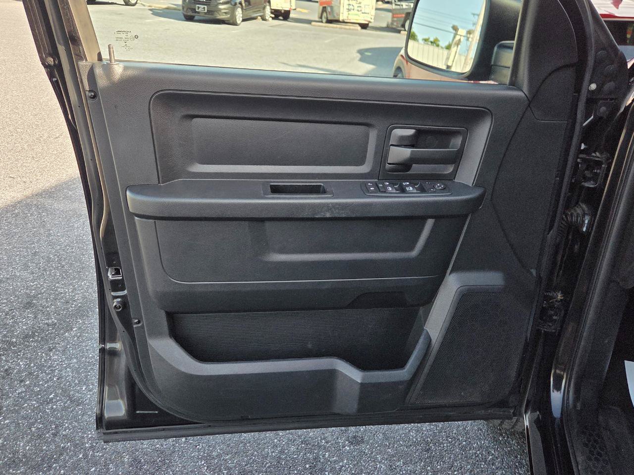 Used 2016 RAM 1500 Tradesman w/ Popular Equipment Group AWD/4WD image 11