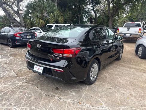 Used 2021 Kia Rio S image 6