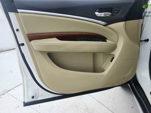 Used 2017 Acura MDX FWD w/ Advance Package image 37