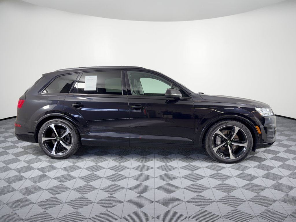 Used 2019 Audi Q7 3.0T Premium Plus w/ Premium Plus Package AWD/4WD image 8