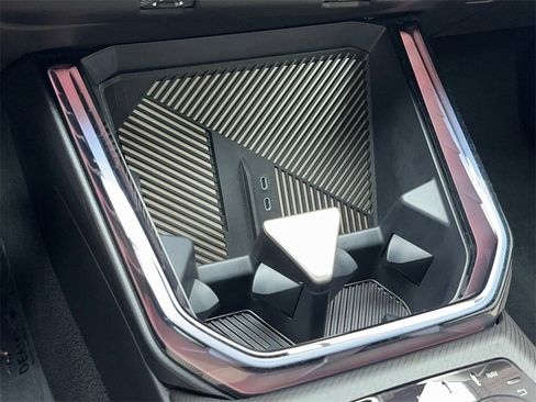 Used 2025 BMW X3 xDrive30i image 32