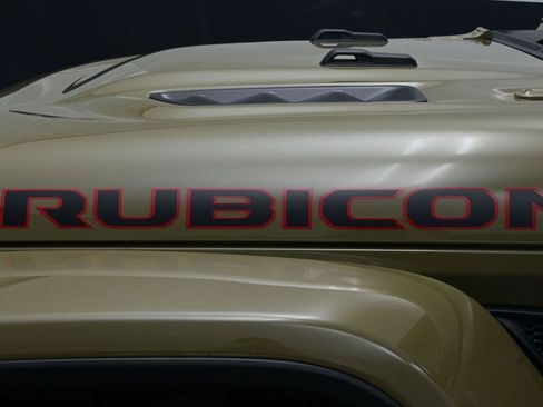 New 2025 Jeep Wrangler Unlimited Rubicon w/ Technology Group image 13