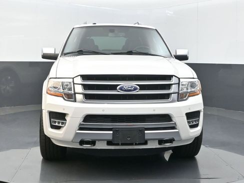 Used 2016 Ford Expedition Platinum image 4