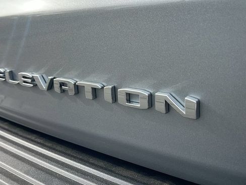 New 2026 GMC Yukon Elevation w/ Elevation Premium Package AWD/4WD image 33