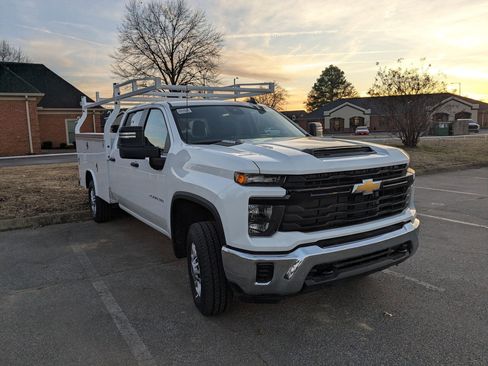 New 2025 Chevrolet Silverado 2500 W/T w/ WT Convenience Package image 6